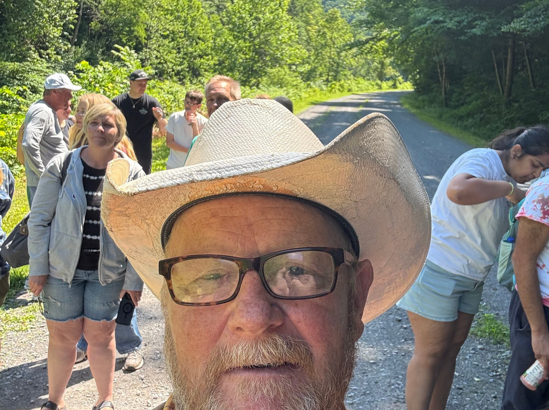 Ole Covered Wagon Tours-Wellsboro必去景点