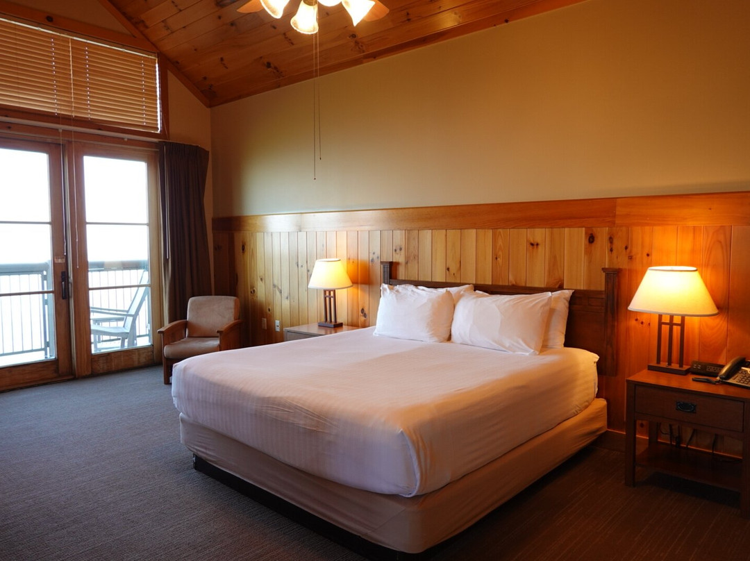 The Lodge at Mount Magazine主图