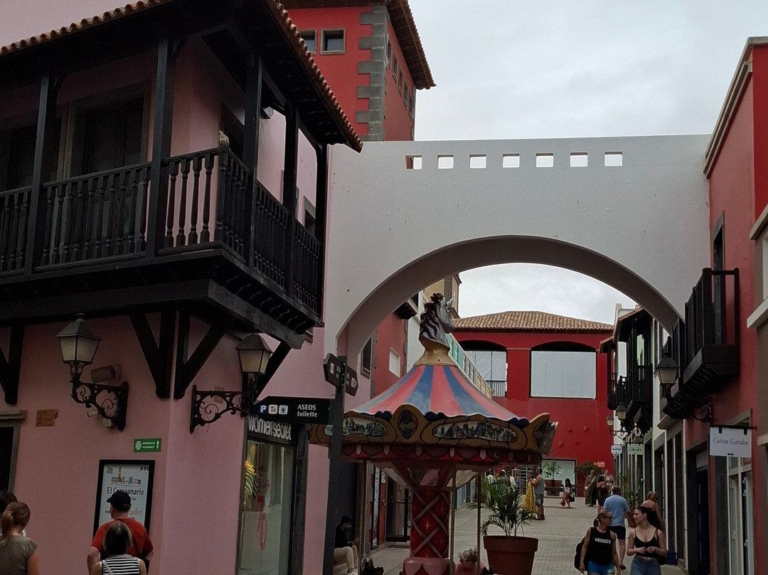 Villa Comercial El Campanario-科拉雷侯必去景点
