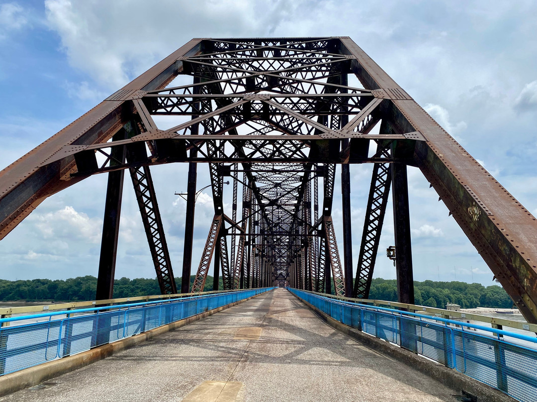 Chain of Rocks Bridge-圣路易斯必去景点