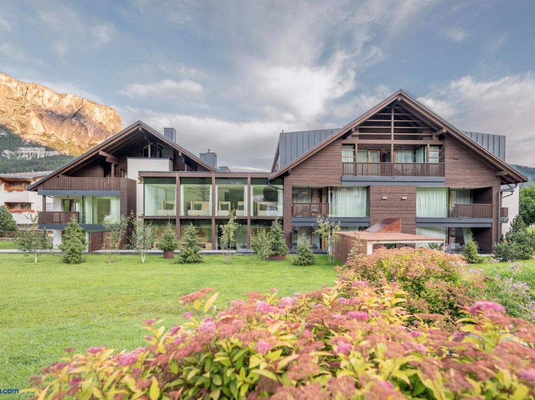 Noe Dolomite Residence