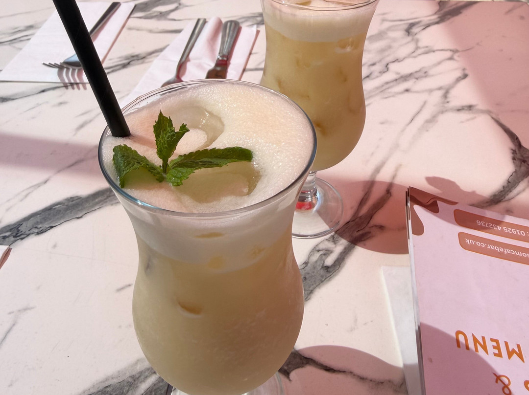 Blossom Café Bar