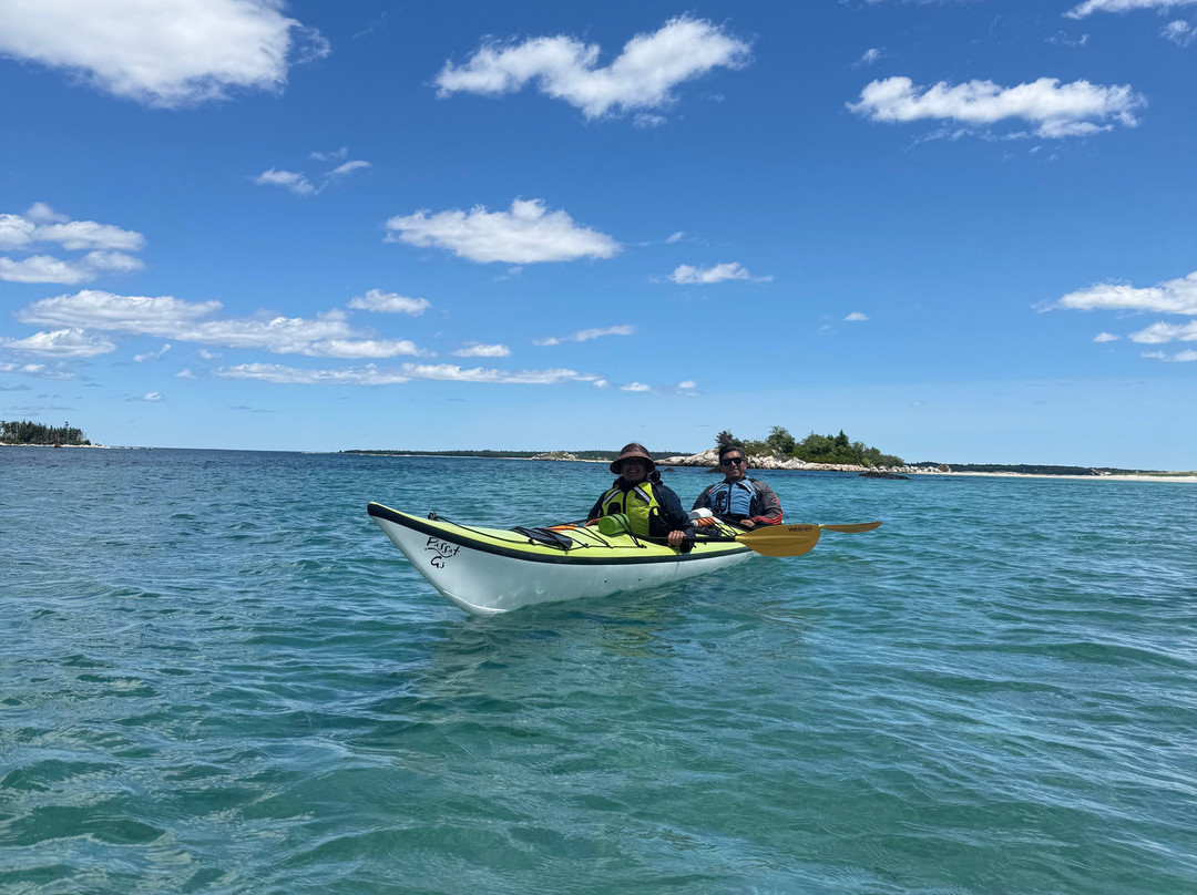 Candlebox Kayaking-Kempt必去景点