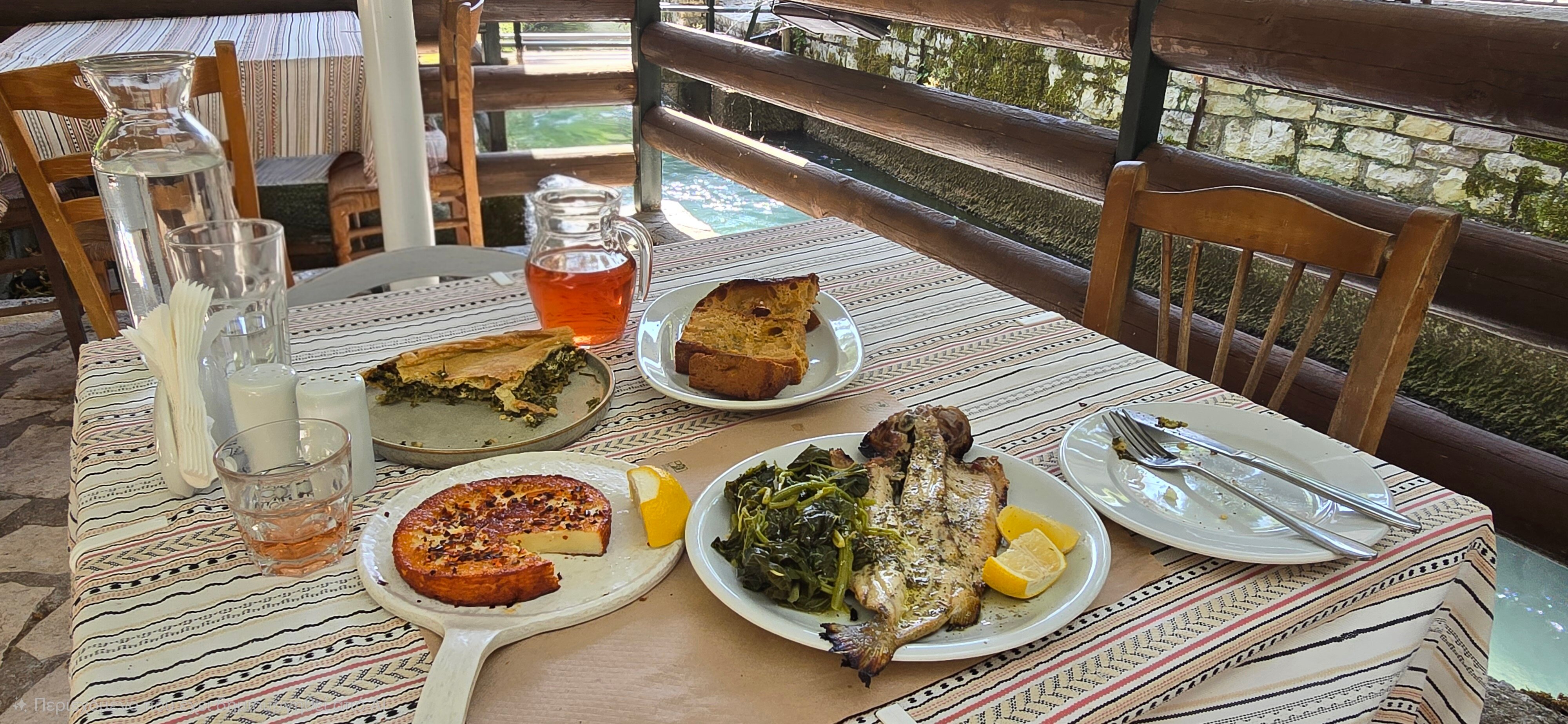 Mountain Hotels Aroanides-旅行者