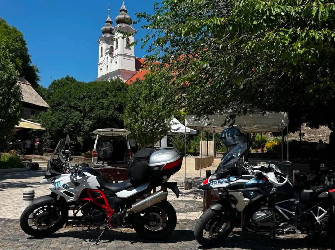 Moto 24 Adventure Motorcycle Rentals and Tours-布达佩斯必去景点