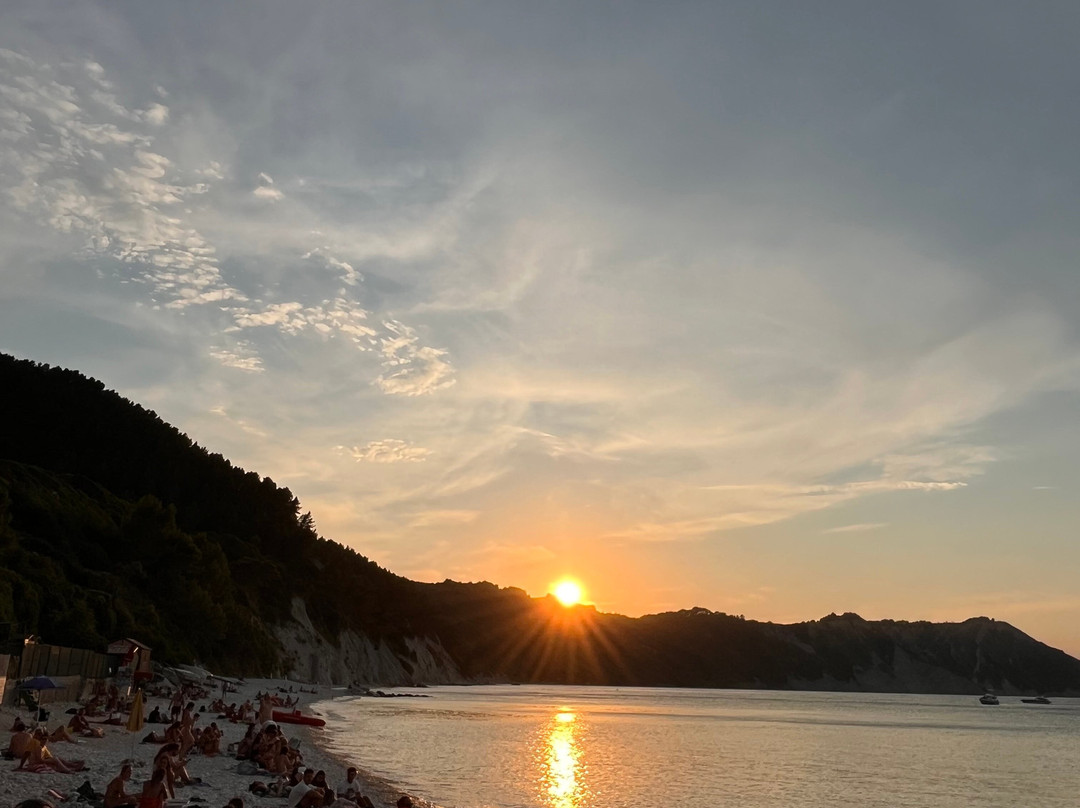 海湾酒店主图