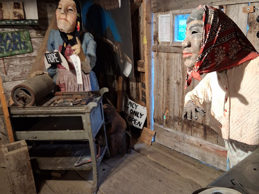 Bread and Puppet Theater-Glover必去景点