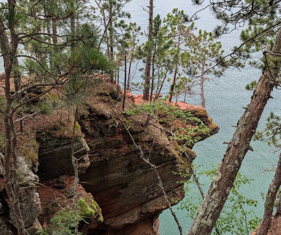 Meyers Beach Sea Caves-Bayfield必去景点