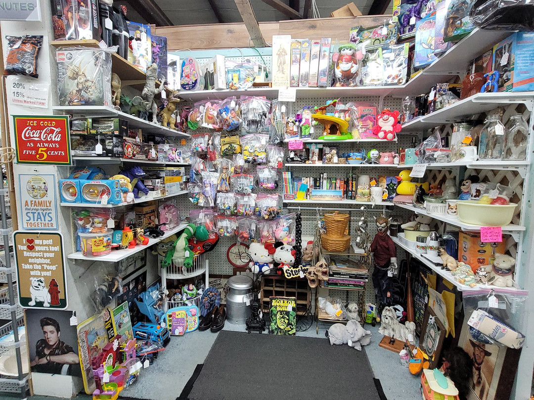 Scranberry Coop Antiques-Andover必去景点