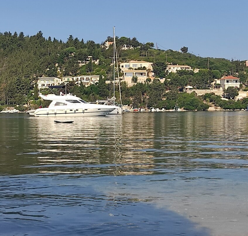Mongonissi Beach