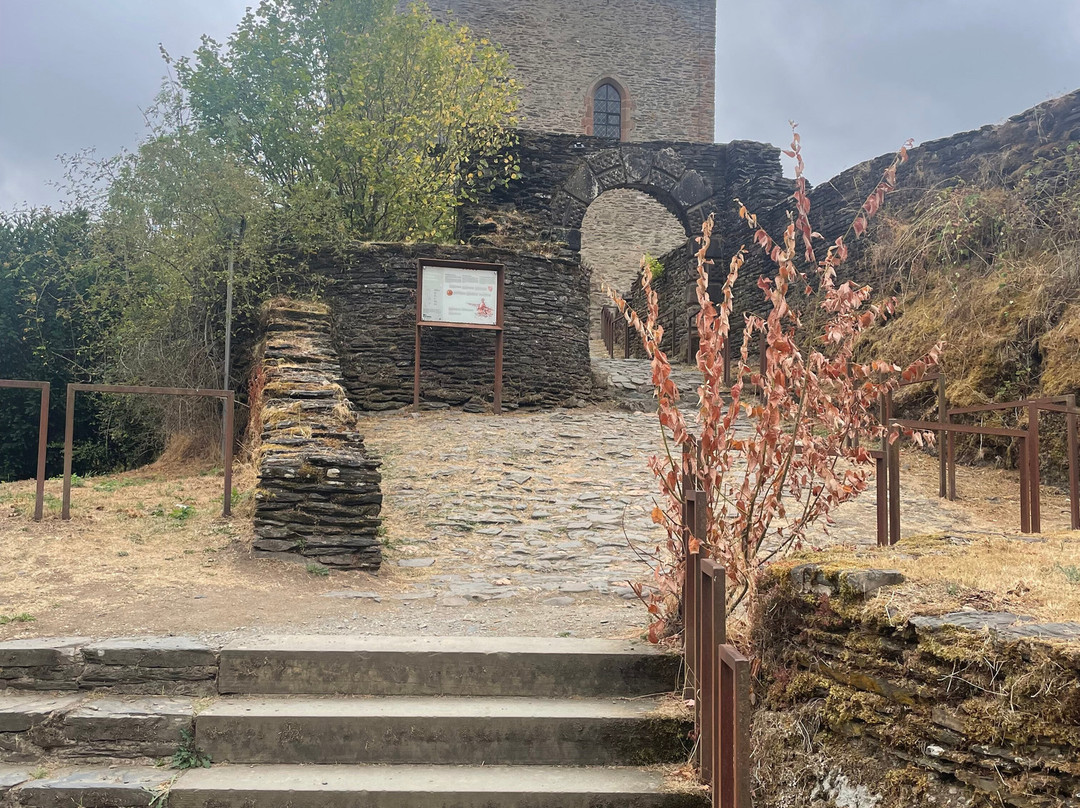 Chateau Esch-sur-Sûre-Esch-sur-Sure必去景点