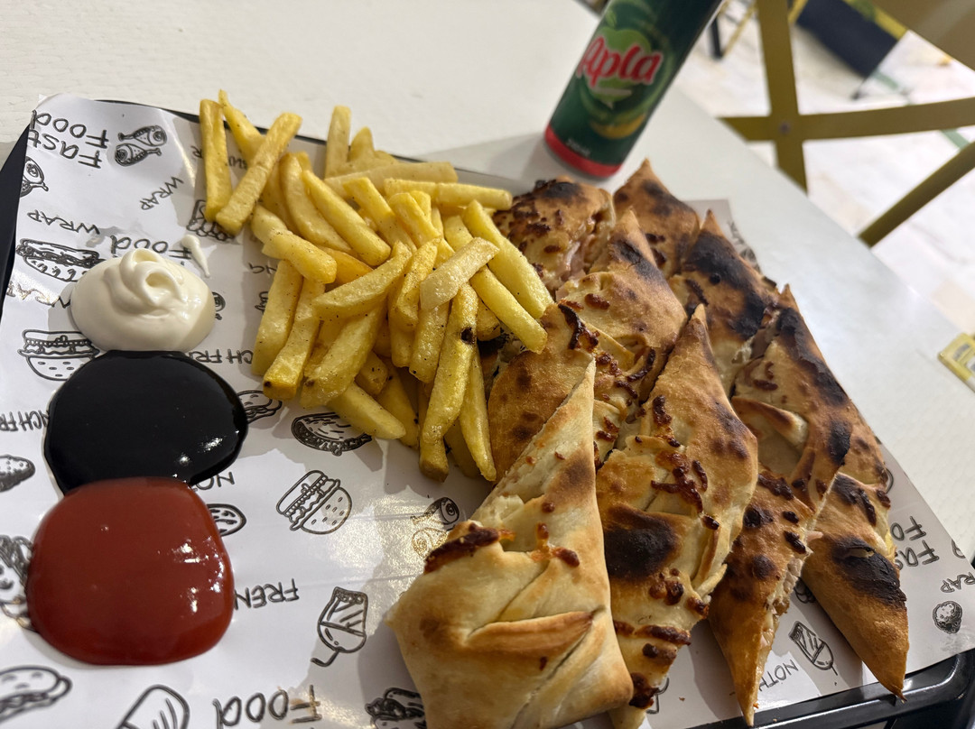 Food House