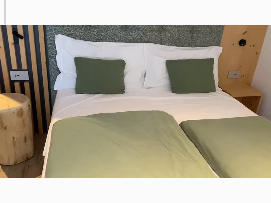 阿尔贝格旧斯波尔旅馆主图
