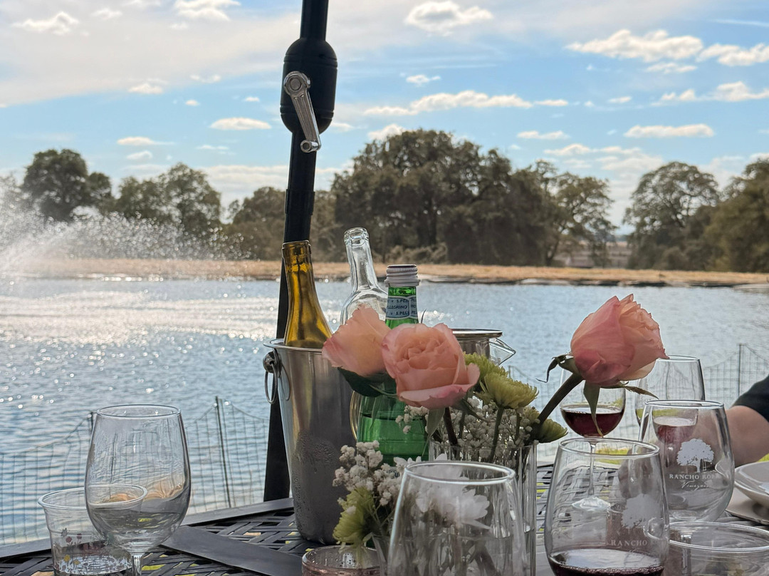 Rancho Roble Vineyards-Lincoln必去景点