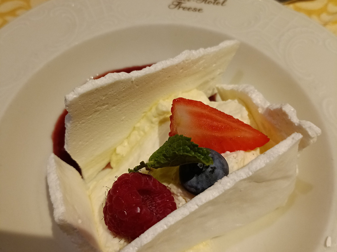 福瑞斯酒店主图