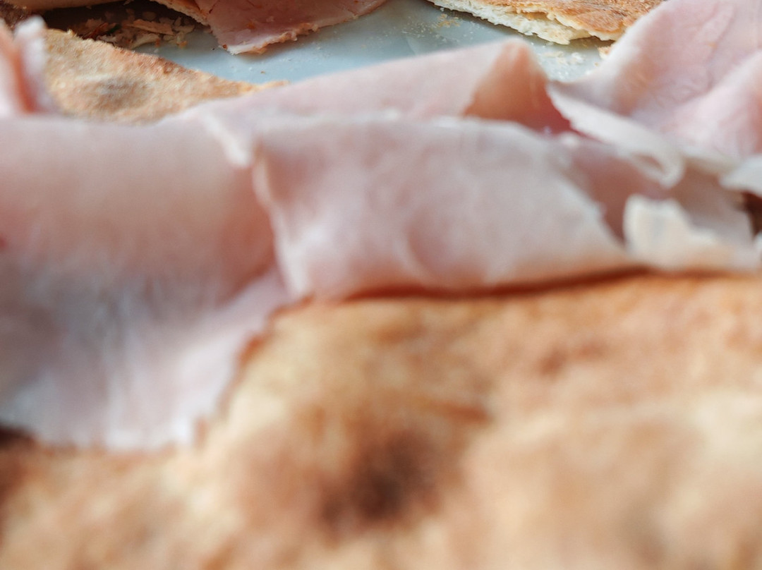 Egna (Neumarkt)酒店住宿-Bed & Breakfast Pizzeria Zur Traube