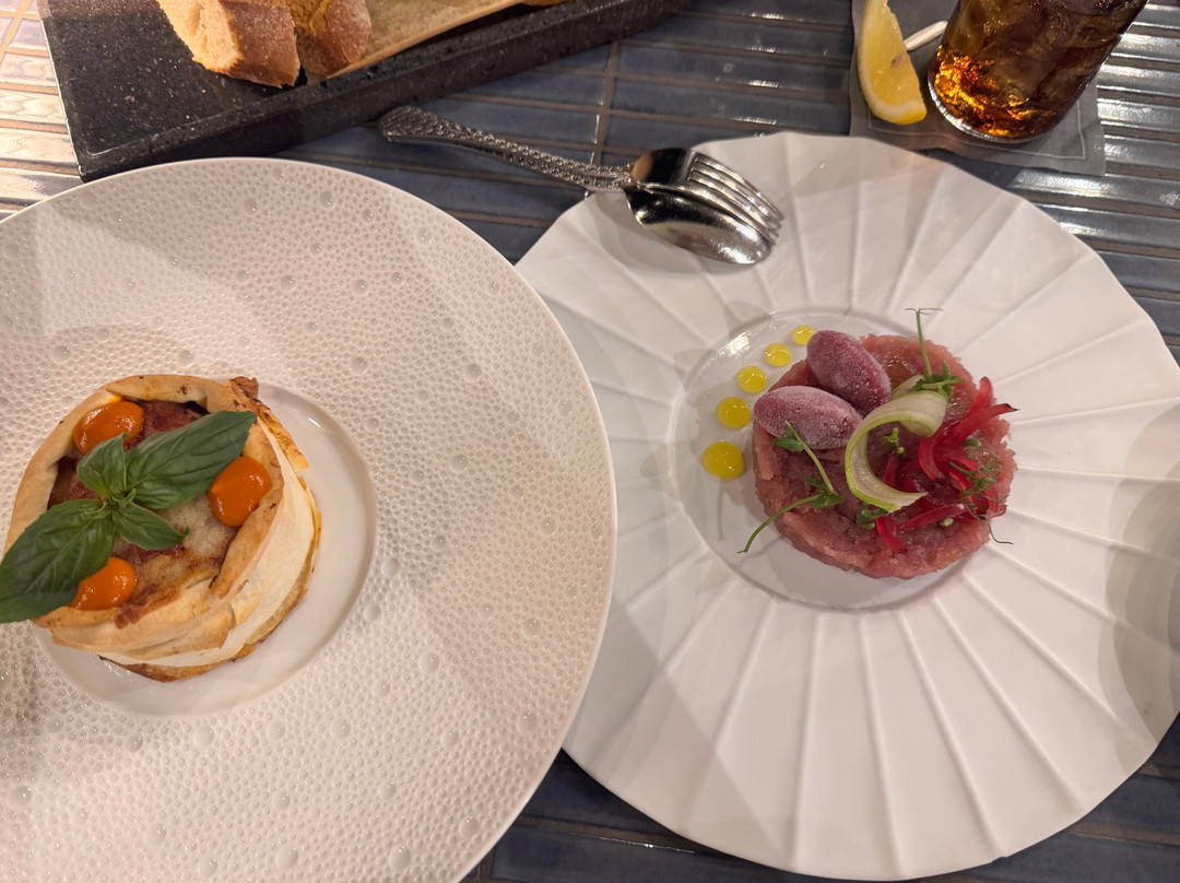 陶尔米纳餐馆和美食-Restaurant Armònia