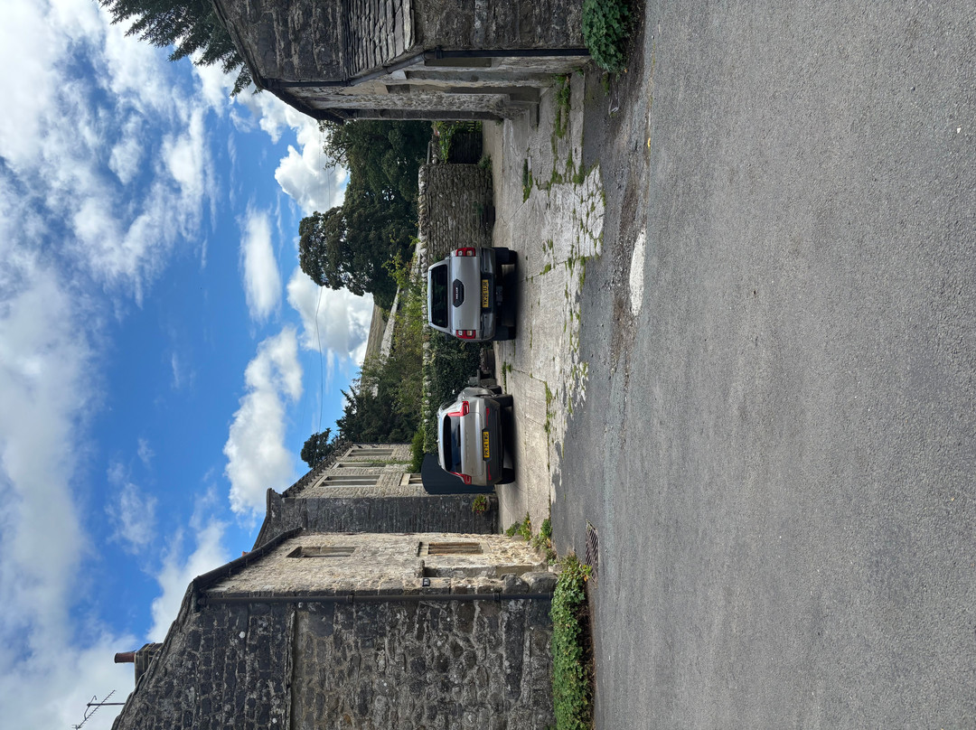Real Yorkshire Tours-Burley in Wharfedale必去景点