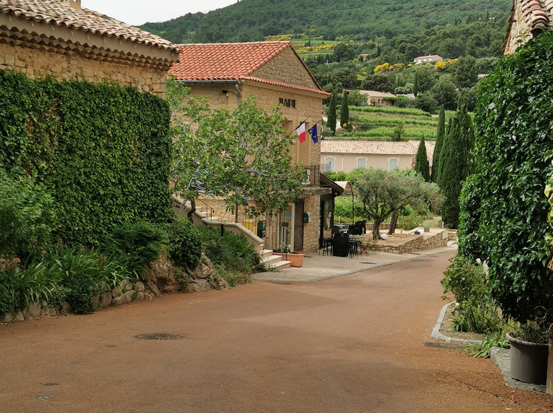 Domaine MathiFlo-Suzette必去景点