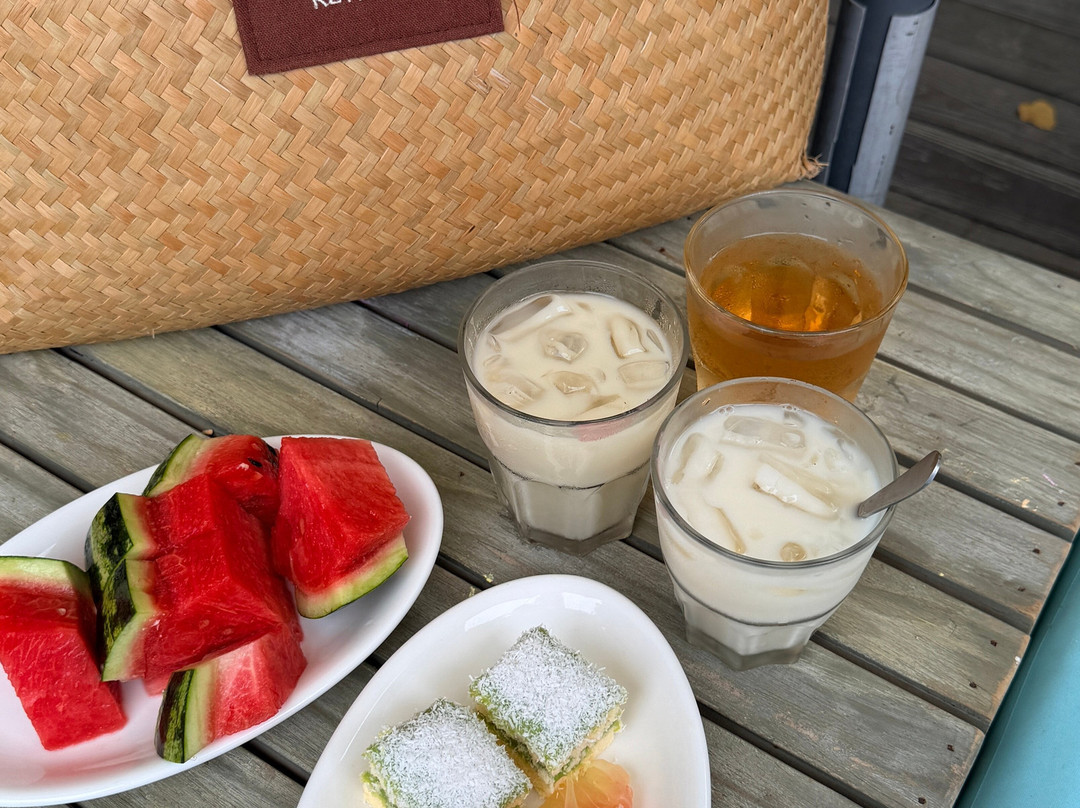 宁凡湾安拉姆度假酒店主图