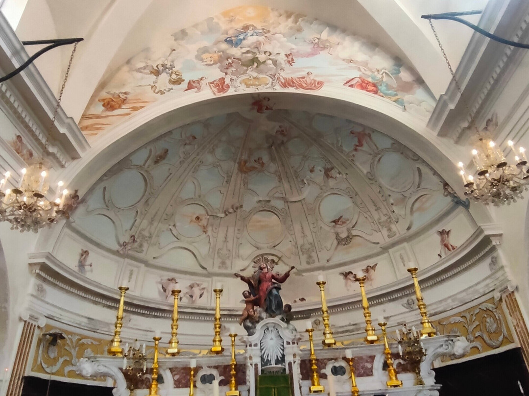 Eglise Sainte Marie Majeure-博尼法乔必去景点