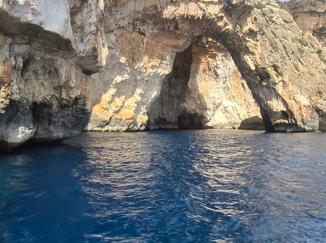 Blue Grotto-Qrendi必去景点