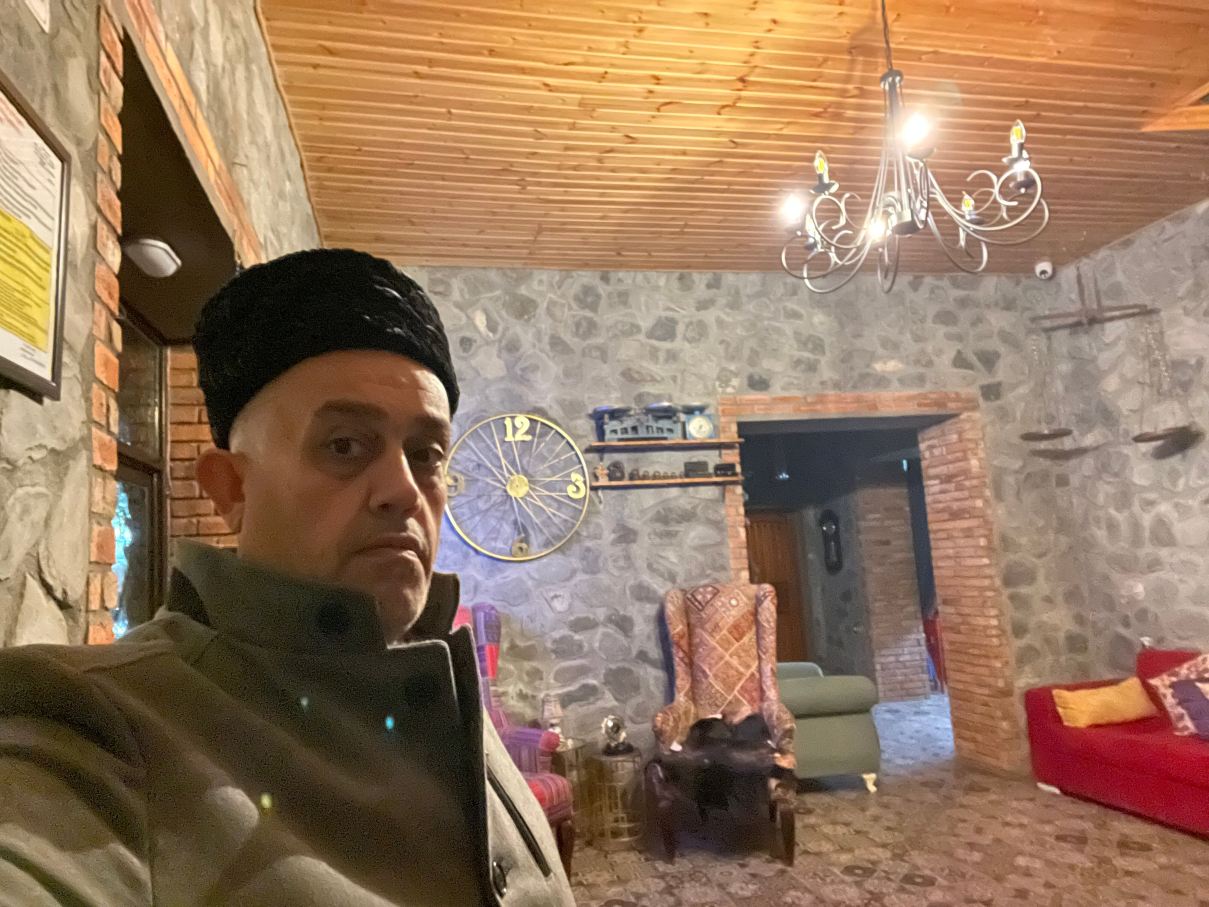 Old Town Sheki-旅行者