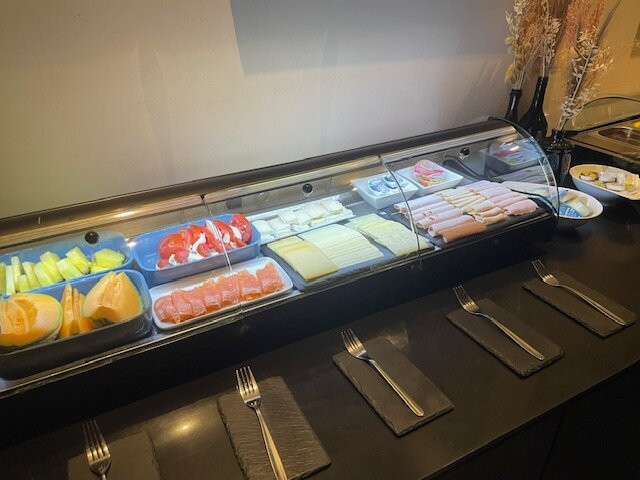 伊丽莎白酒店主图
