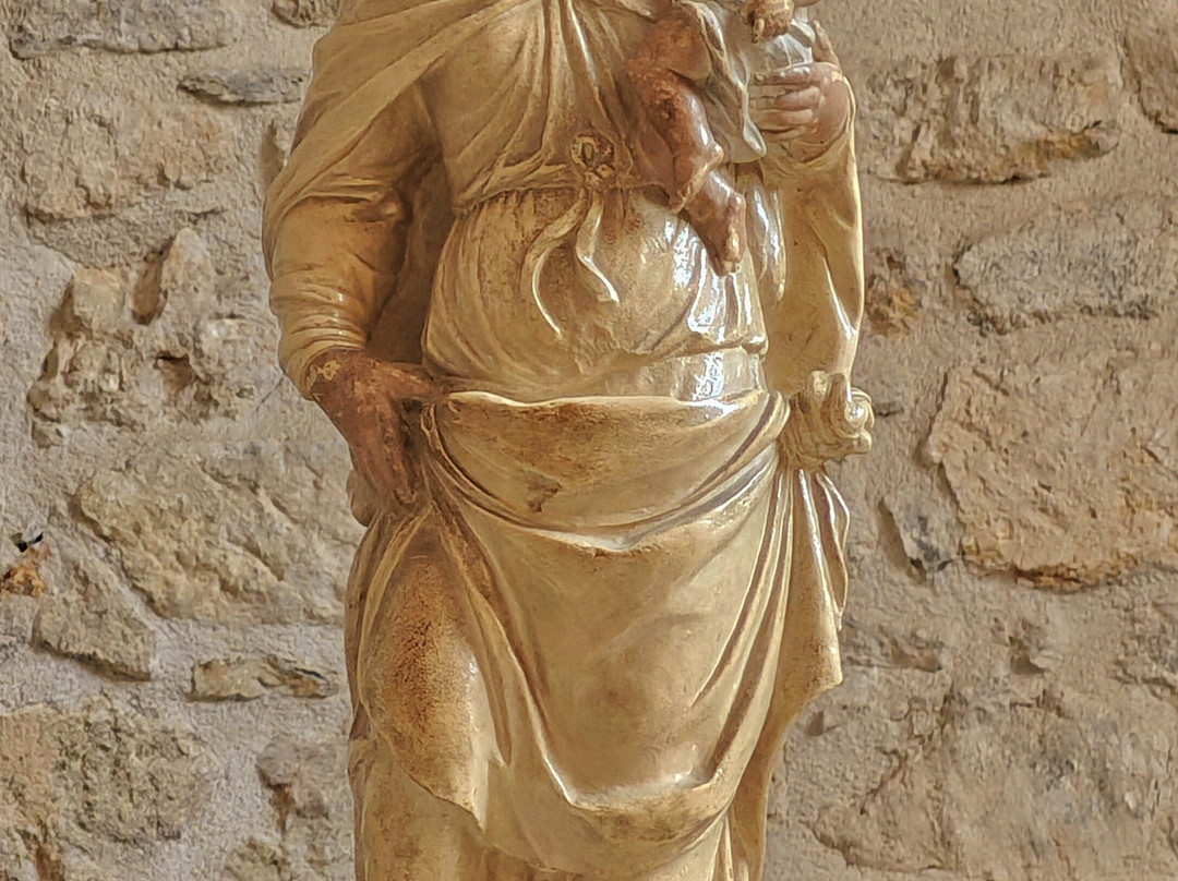 Abbatiale Saint-Pierre-et-Saint-Paul-Evaux-les-Bains必去景点