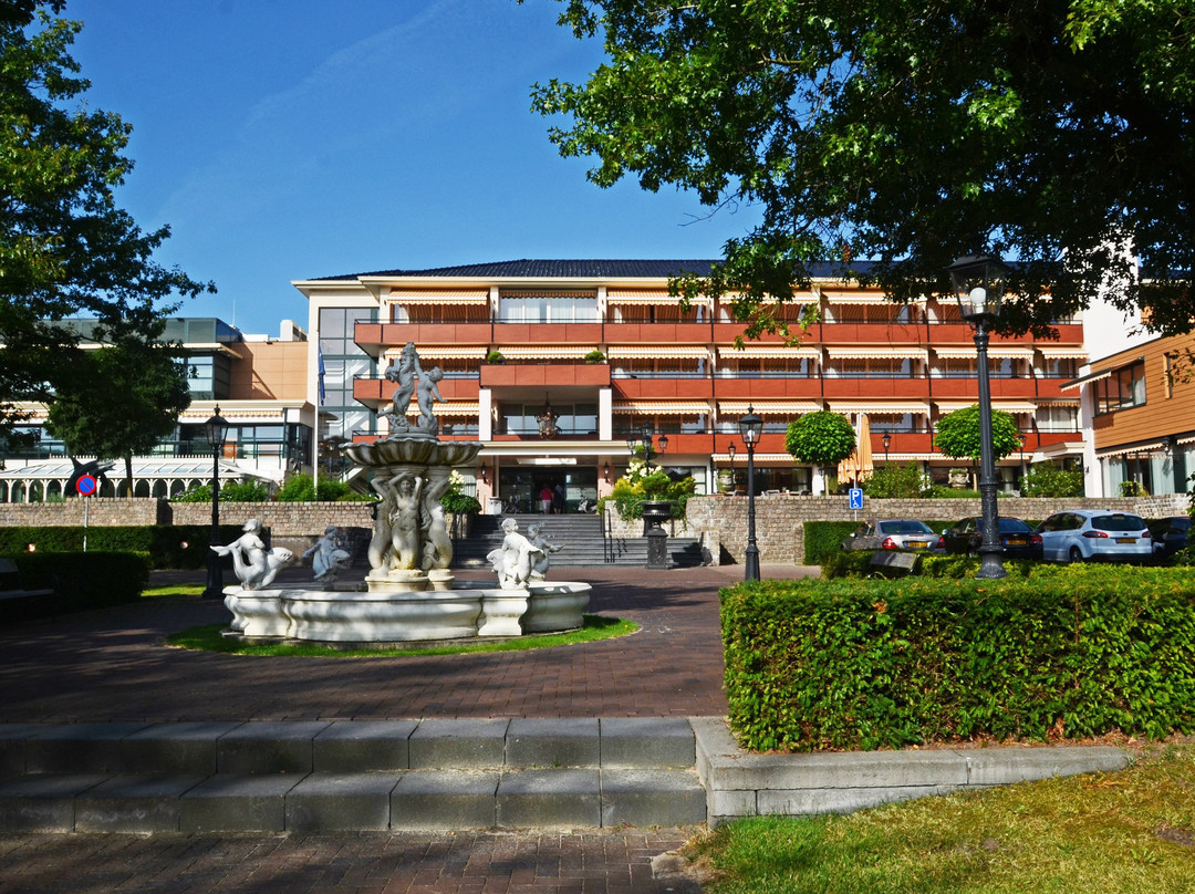 Fletcher Wellness-Hotel De Hunzebergen主图