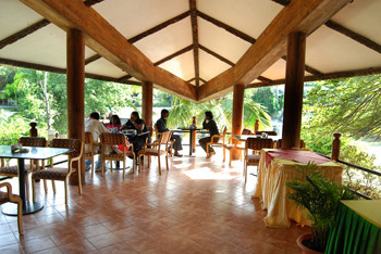 Bachupally酒店住宿-Pragathi Greenmeadows Resorts