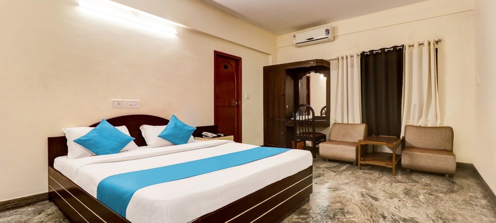 Hotel Rvees Regency-官方
