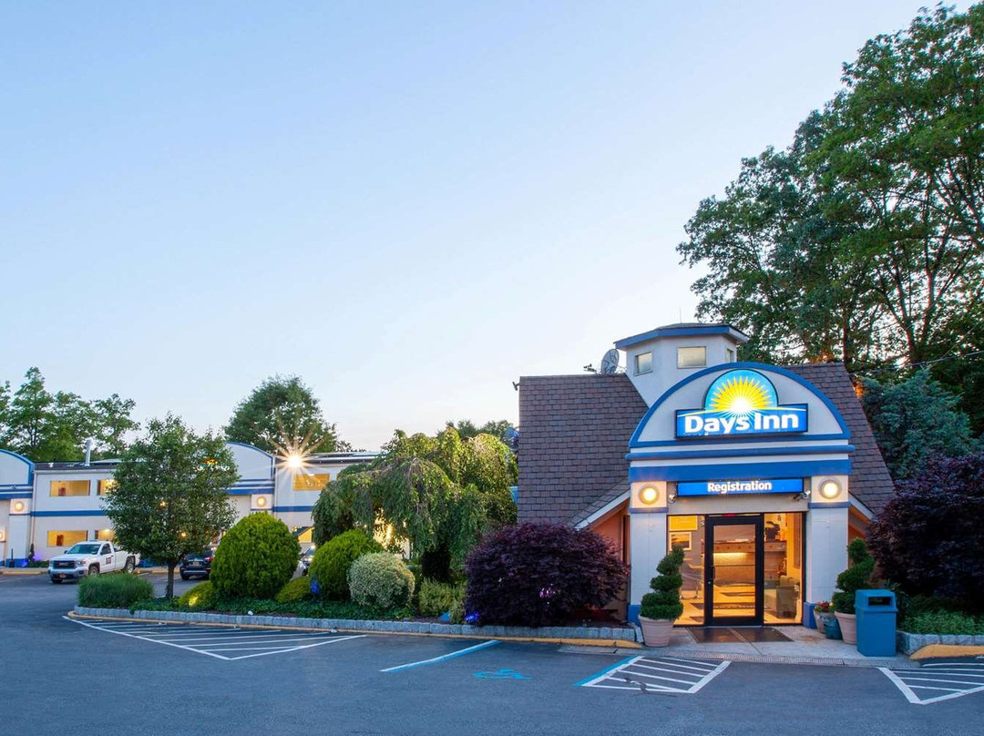 Days Inn by Wyndham Nanuet / Spring Valley