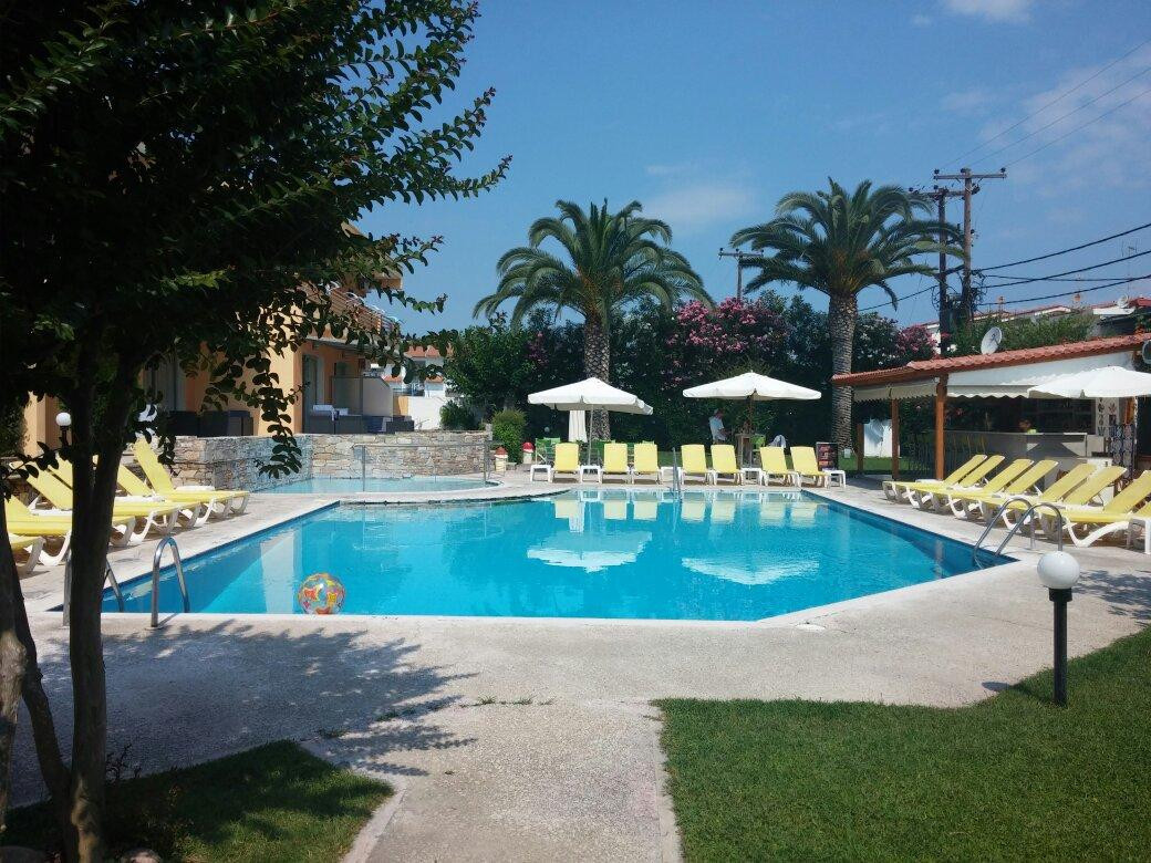 Hanioti酒店住宿-Dionysos Hotel & Suites
