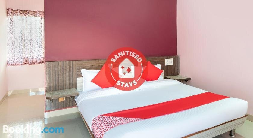 OYO 43278 Hotel Ujjwal Palace