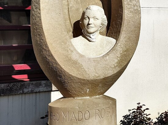 Musée Mado Robin-Yzeures-sur-Creuse必去景点