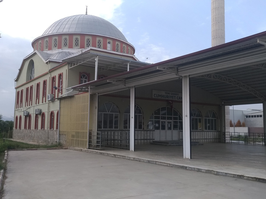 Yeni Sanayi Cumhuriyet Cami-纳济利必去景点