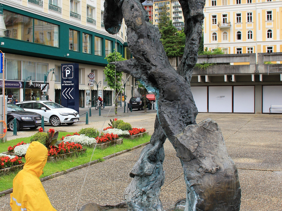Thermalwasserbrunnen beim Kurzentrum