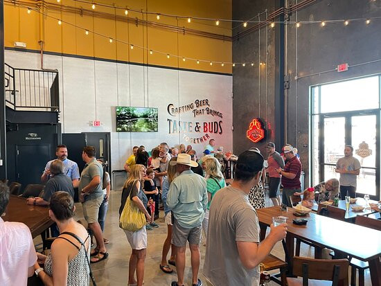 Rendezvous Junction Brewing Co.-罗杰斯必去景点