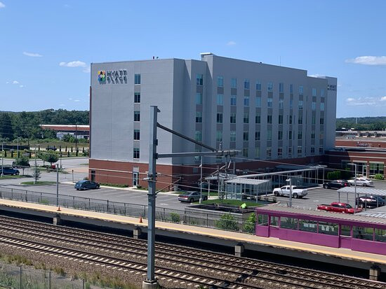 Hyatt Place Warwick Providence Airport主图