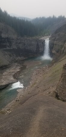 Siffleur Falls景点图片