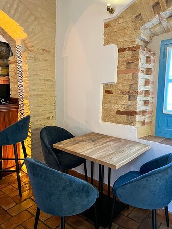 塞尔维利亚旅馆-官方