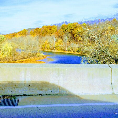 Sutersville Trailhead景点图片
