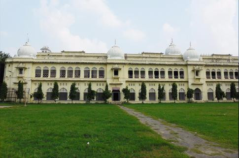 Lucknow University景点图片