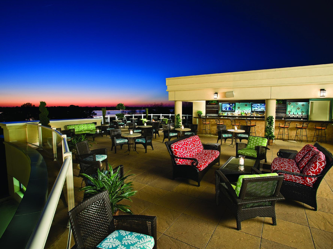 Aqua Terrace Roof-Top Bar景点图片