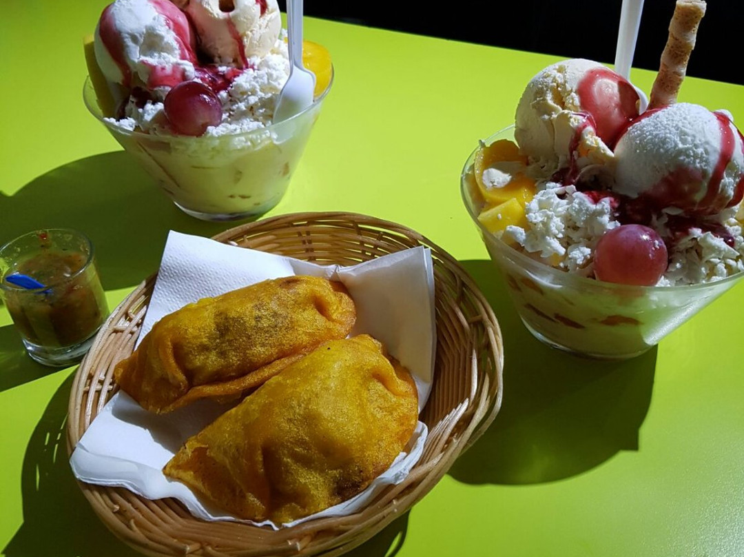 Tropicalissima Sagrada Familia主图