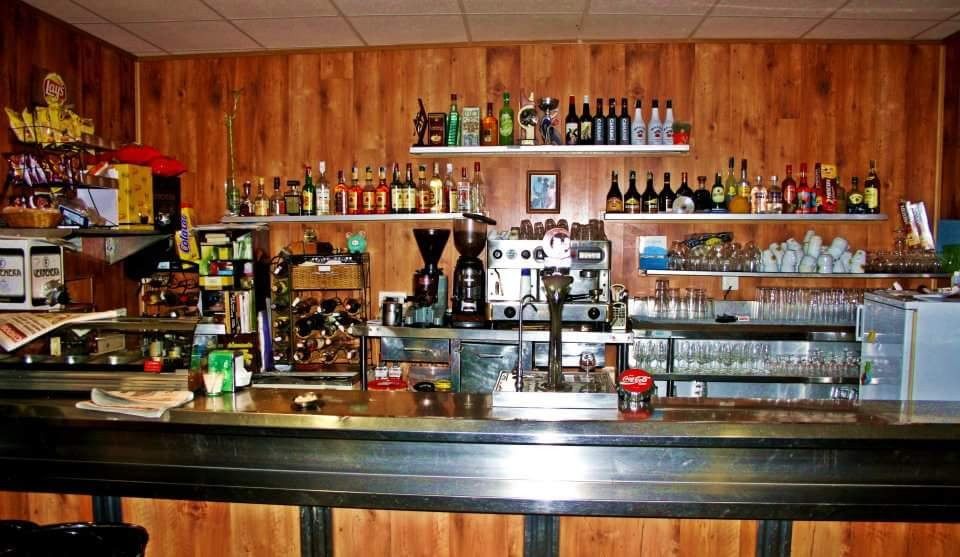 Santiago de Calatrava餐馆和美食-Bar Chaparro