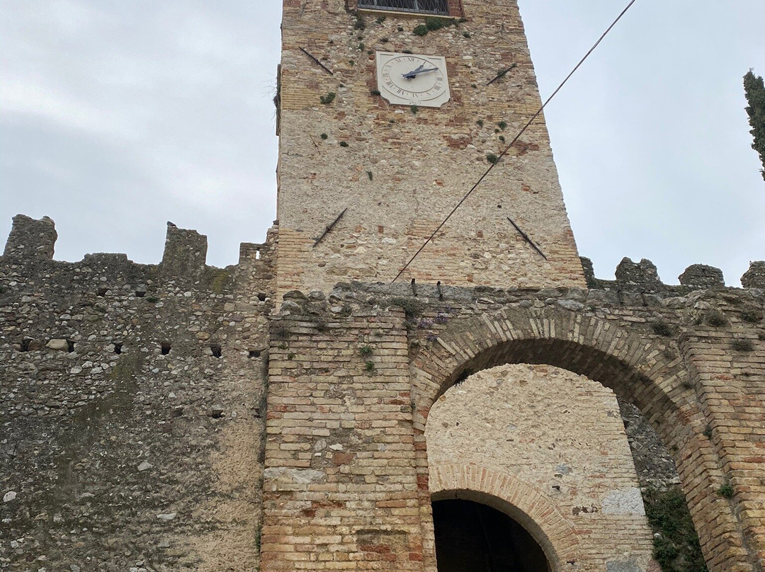 Castello di Moniga del Garda景点图片