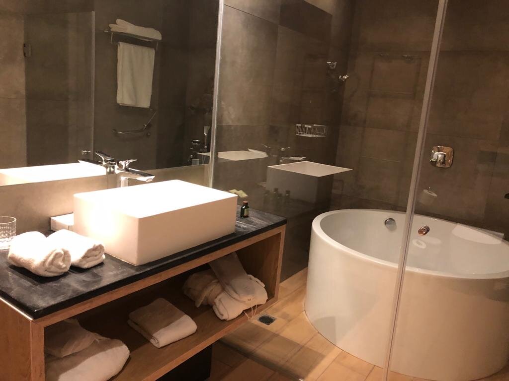 Kedem Hotel-浴室