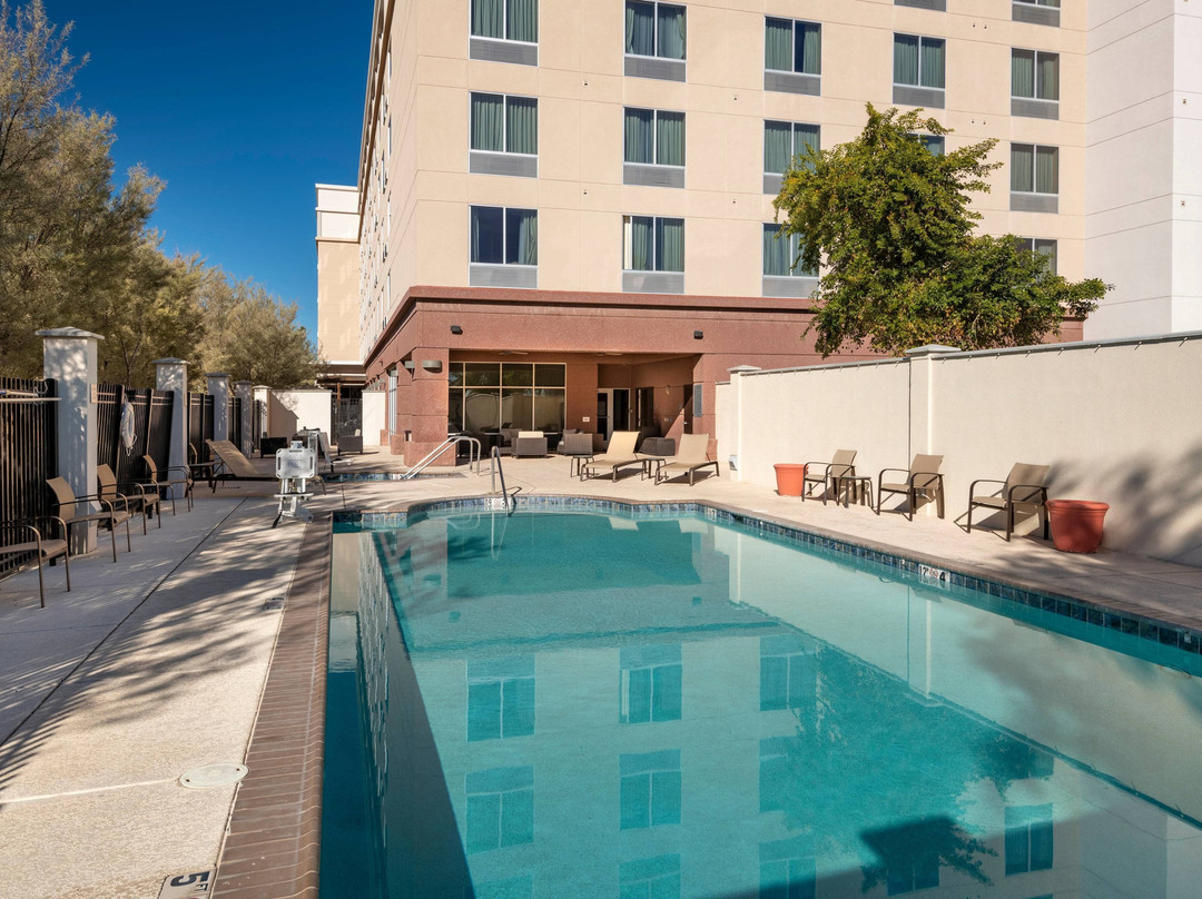 凤凰城谦德勒/时装中心万怡酒店主图